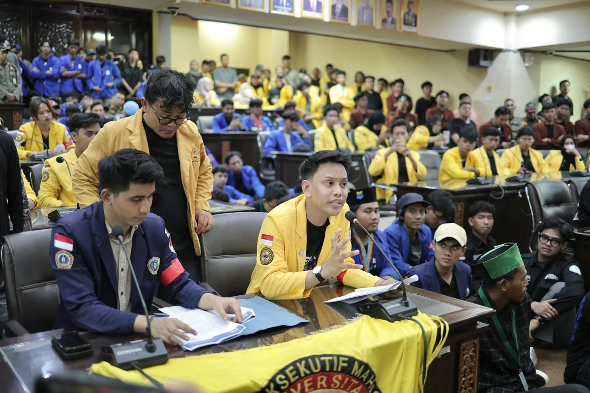 Aliansi BEM Kalsel Sampaikan 8 Tuntutan Terkait Karhutla hingga UU Perampasan Aset