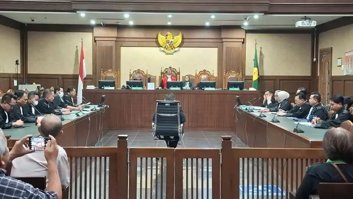 Dinamika Profesi Hakim: Dari Polemik Gaji hingga Tegaknya Keadilan di Ruang Sidang
