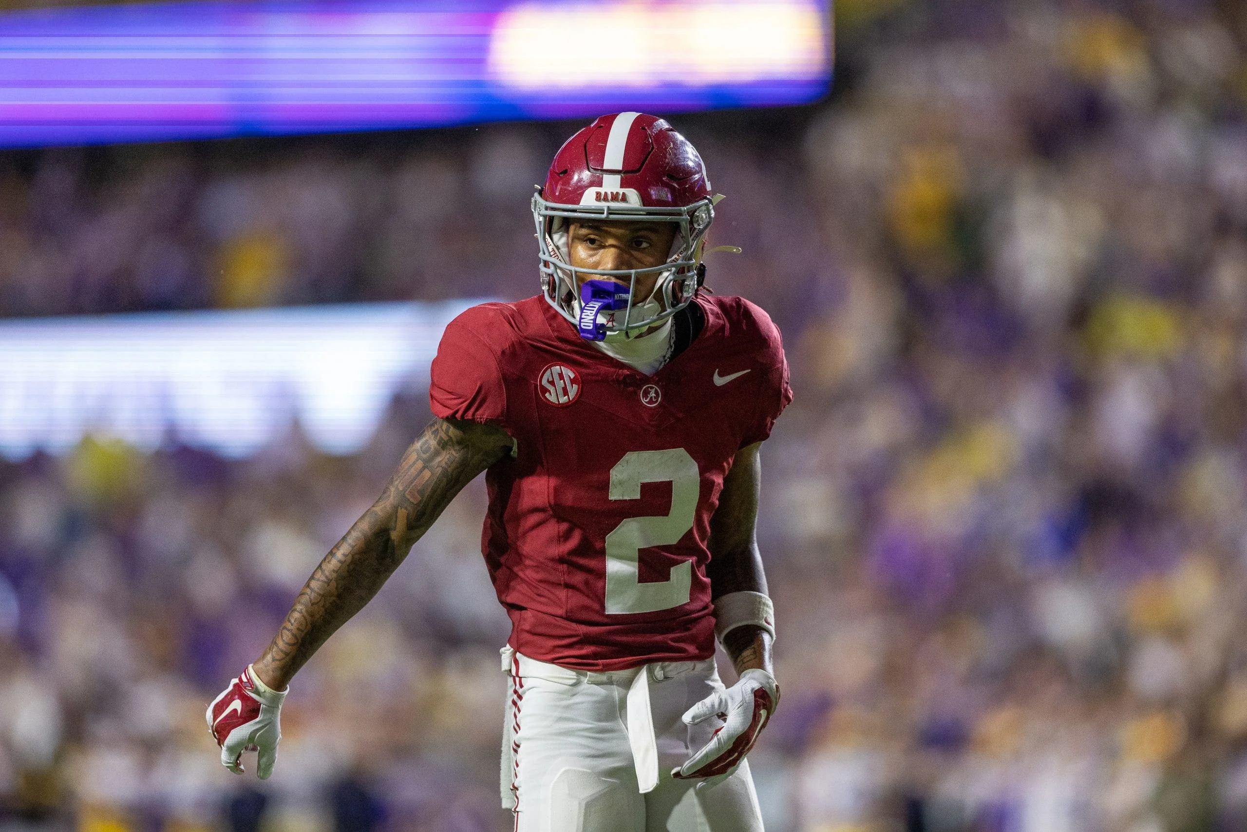 Dinamika Roster College Football: Lonjakan Anggaran dan Tantangan Cedera Wide Receiver