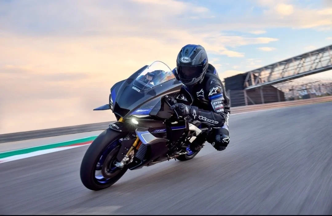 Evolusi Yamaha: Dari Dominasi Lintasan Balap hingga Inovasi Mobilitas Harian
