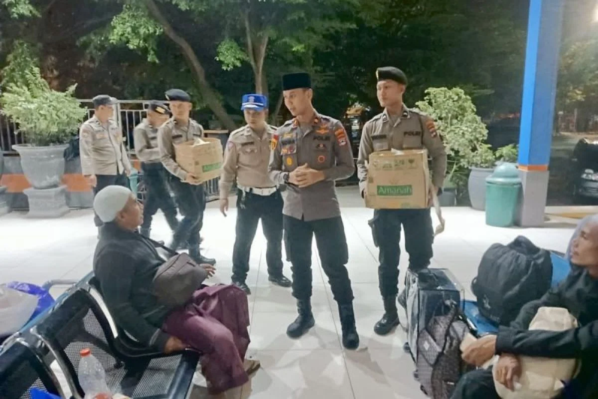 Haul ke-500 Sultan Suriansyah Dipadati Ribuan Jamaah, Polresta Banjarmasin Siagakan Personel