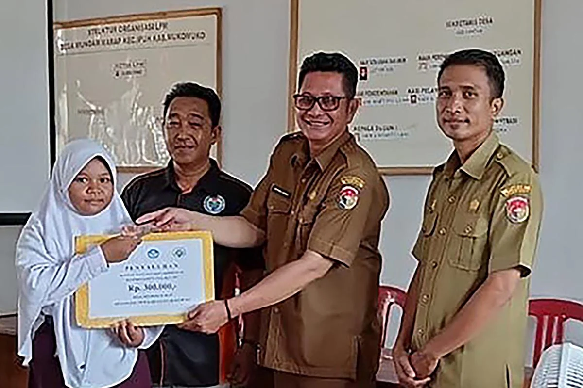 HUT ke-2 FKPWK Bertabur Penghargaan, dari Pelajar Berprestasi hingga Seniman Banjar