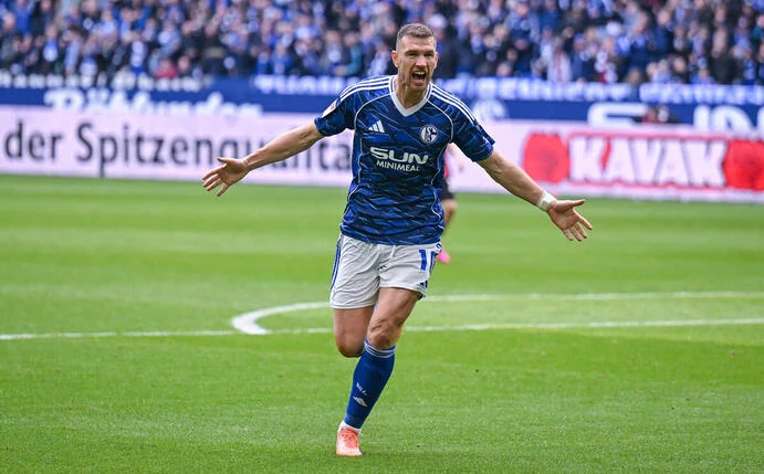 Kebangkitan Royal Blues: Edin Džeko Memimpin Schalke Kembali ke Panggung Bundesliga