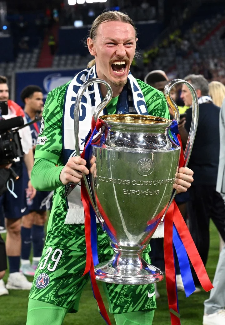 Ketangguhan Matvey Safonov Kunci PSG Pertahankan Gelar UEFA Super Cup