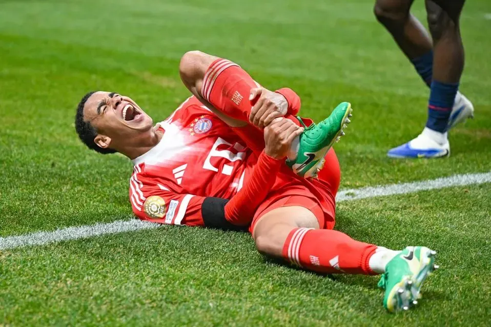 Kondisi Kesehatan Jamal Musiala: Bintang Bayern Munchen Berjuang Melawan Gangguan Neurologis