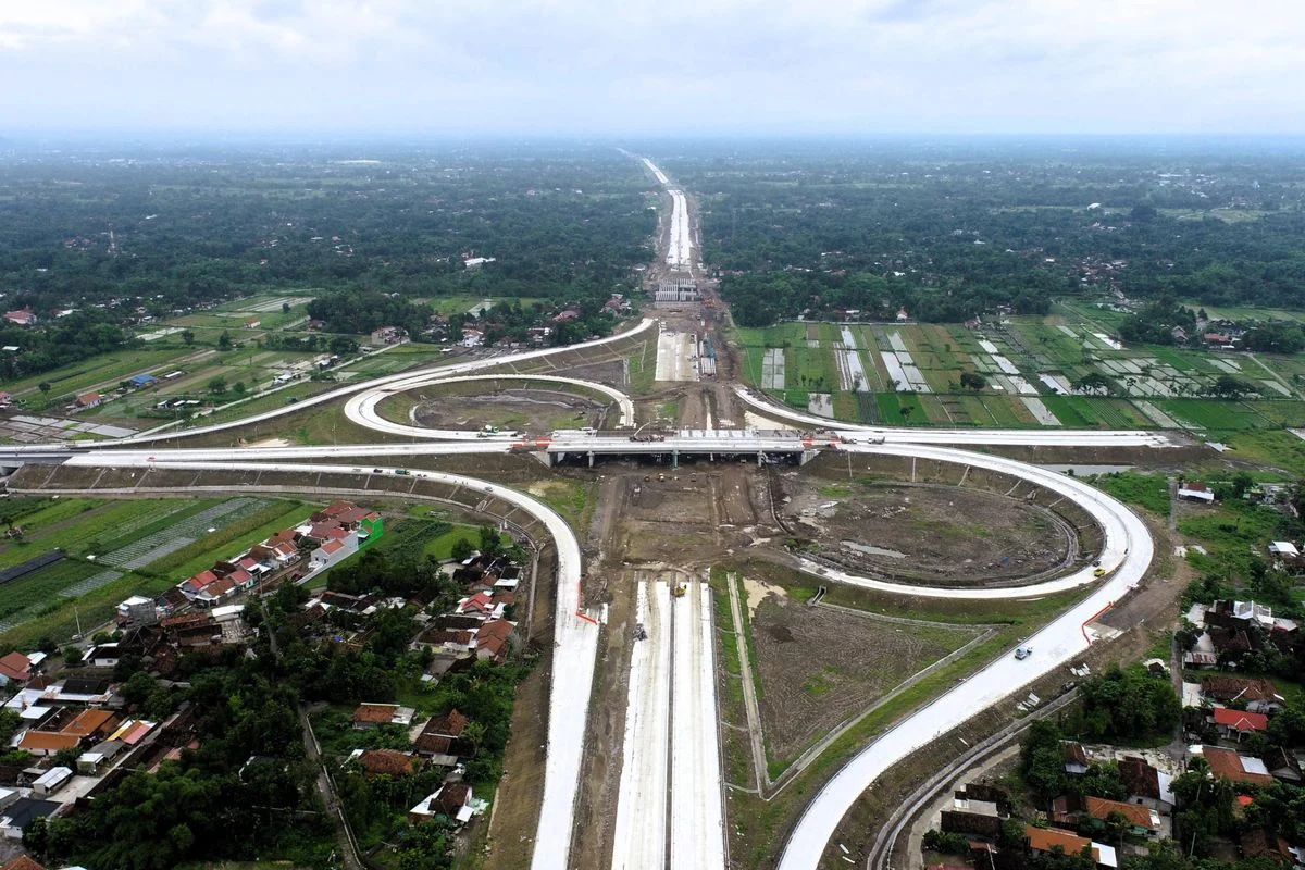 Konektivitas Jawa Semakin Mulus: Akses Tol Baru Bakal Bikin Perjalanan Bandung-Yogya Lebih Singkat