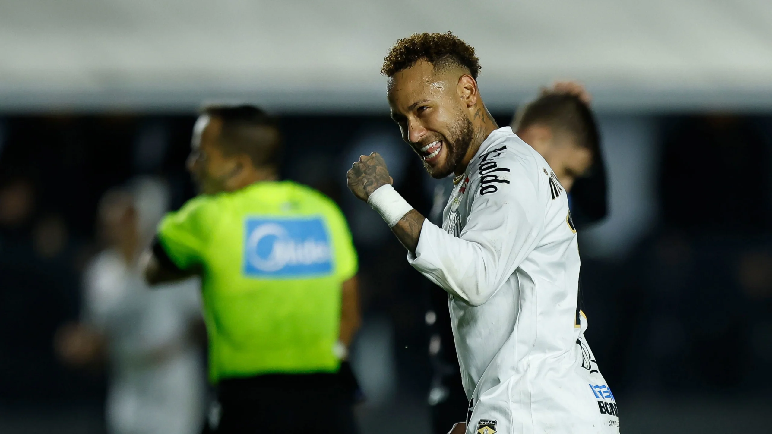Kontroversi Neymar: Provokasi di Stadion Mangueirao Warnai Kemenangan Santos atas Remo