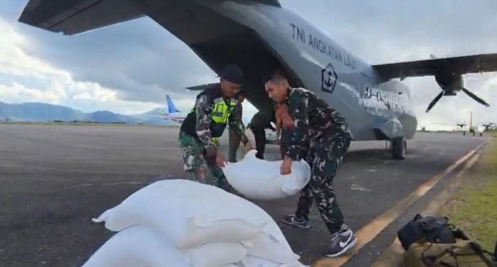 Modus Licik Perwira TNI AL: Selundupkan Sabu Pakai Pesawat Militer ke Luar Daerah