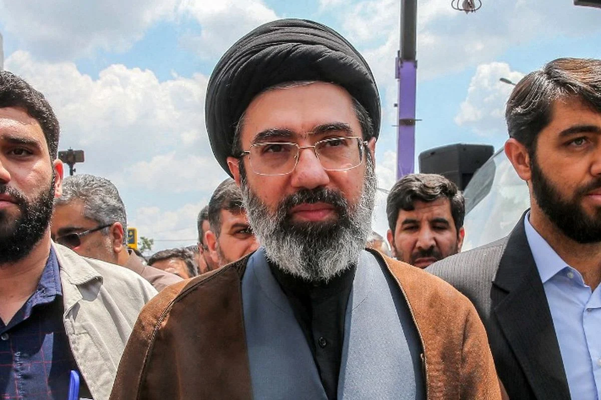 Perombakan Total Militer Iran: Mojtaba Khamenei Tunjuk Komandan Baru di Tengah Ancaman Perang