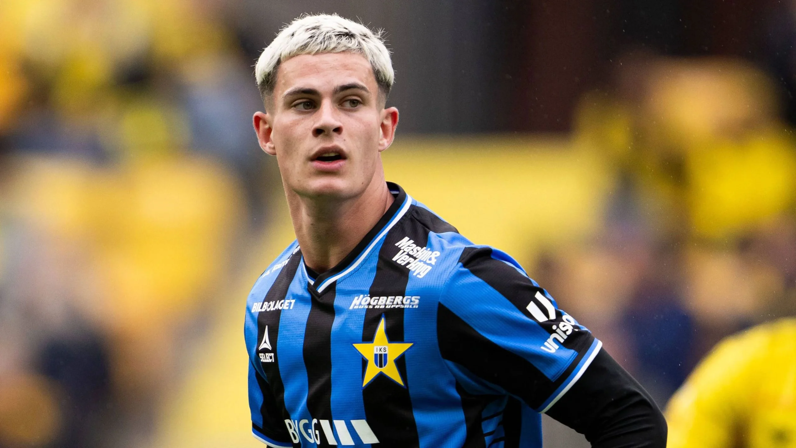Sevilla Rampungkan Perekrutan Penyerang Skotlandia Robbie Ure dari IK Sirius