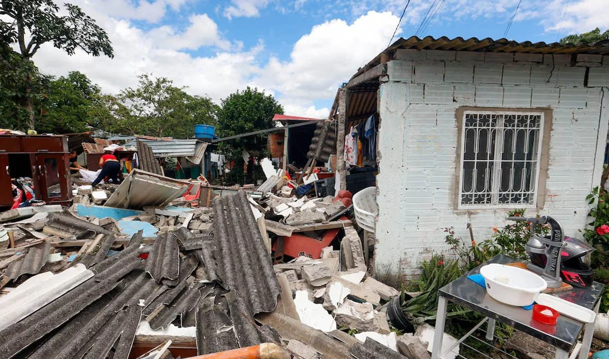 Tragedi Gempa Kolombia: 281 Jiwa Melayang, Solidaritas Kemanusiaan Menembus Puing