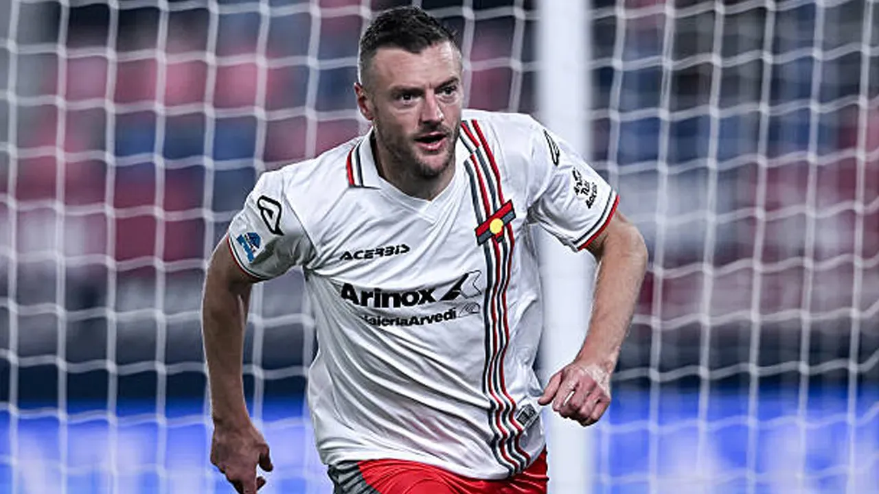 Cremonese Terdegradasi, Jamie Vardy Hijrah ke Inggris di Tengah Kebangkitan Como 1907