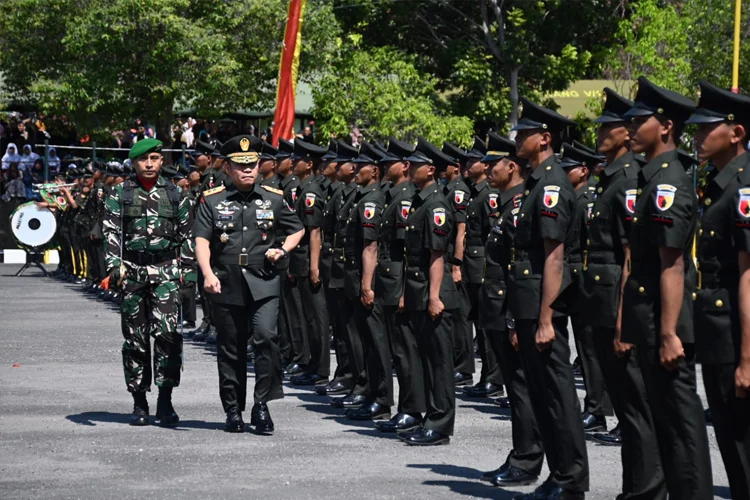 Dinamika Prajurit TNI: Dari Garda Terdepan Penanganan Karhutla hingga Sorotan Hukum
