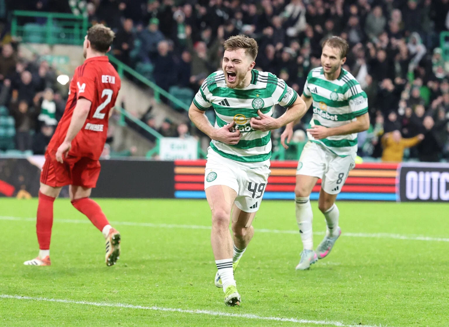 Dominasi Sempurna Celtic: Menghancurkan Aberdeen di Tengah Revolusi Skuad Parkhead