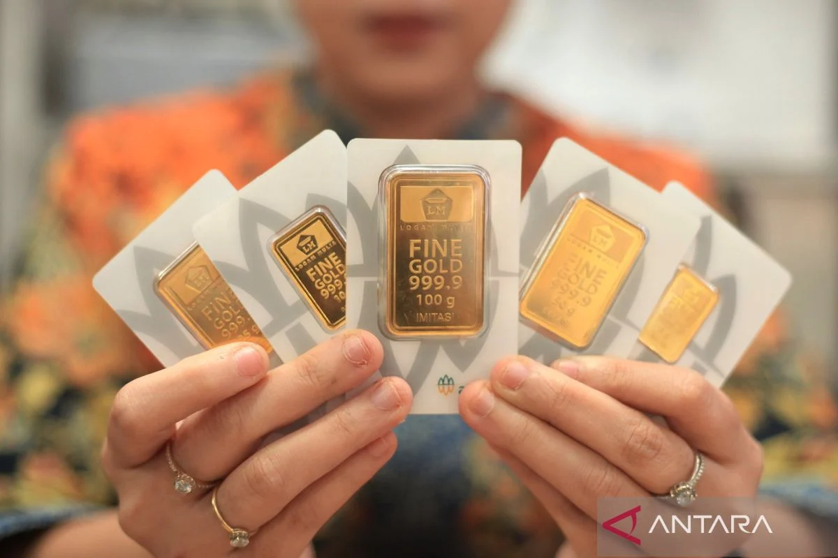 Harga Emas Antam Kembali Mengkilap, Melonjak ke Level Rp2,639 Juta per Gram