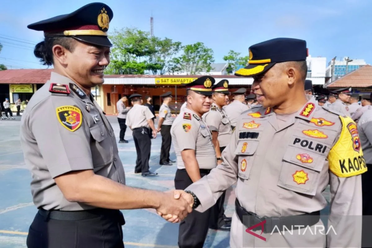 Kapolresta Banjarmasin Kunjungi Mapolsek Banjarmasin Timur untuk Optimalisasi Kinerja