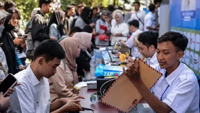 Lapangan Kerja Terbatas Dan Sulitnya Akses Usaha Mandiri Jadi Sorotan Wakil Rakyat