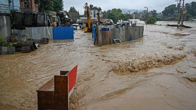 Tragedi Banjir Bandang Nepal: 1.300 Jiwa Melayang, Operasi Penyelamatan Masih Berpacu dengan Waktu