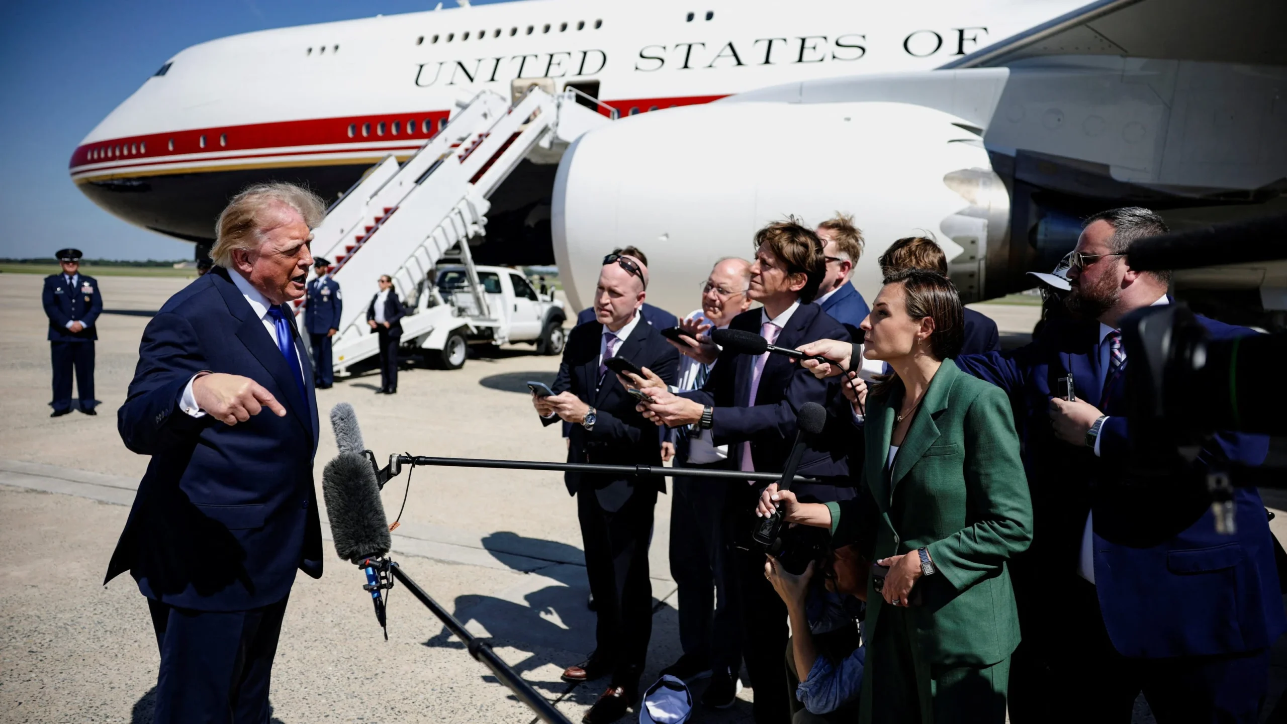 Trump Ganti Nama AI Jadi ‘Super Intelligence’, Picu Perdebatan Global soal Regulasi