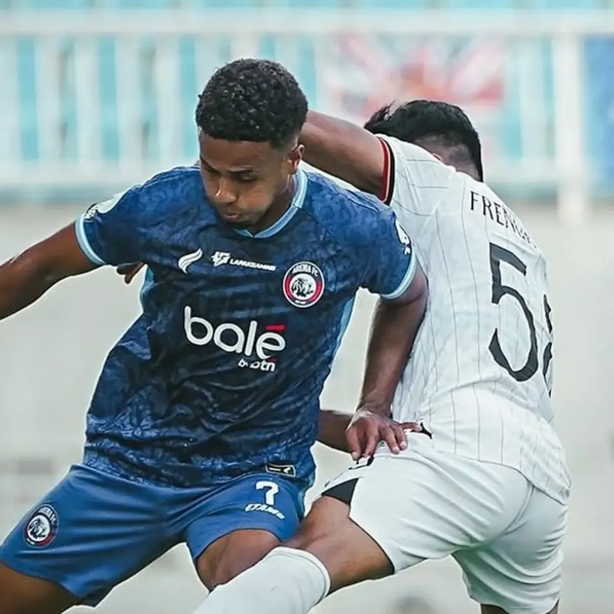 Arema FC Tahan Bhayangkara FC 2-2 di Kanjuruhan