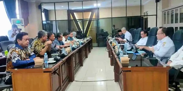 Banyak SKPD Keluhkan Minim Alokasi Dana, Komisi II DPRD Kalsel Lakukan Sinkronisasi Program Kerja 2027