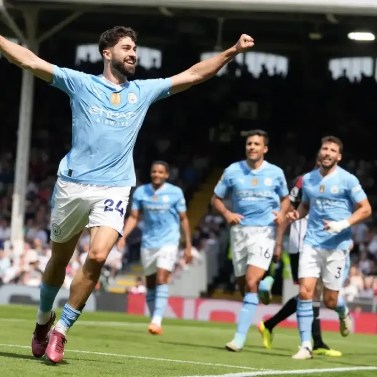 Barcelona Pantau Situasi Josko Gvardiol di Manchester City