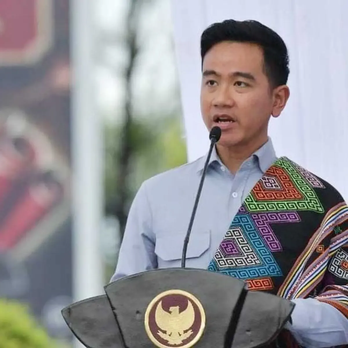 Bivitri Nilai Putusan MK Soal Gibran Lempar Bola Panas ke DPR