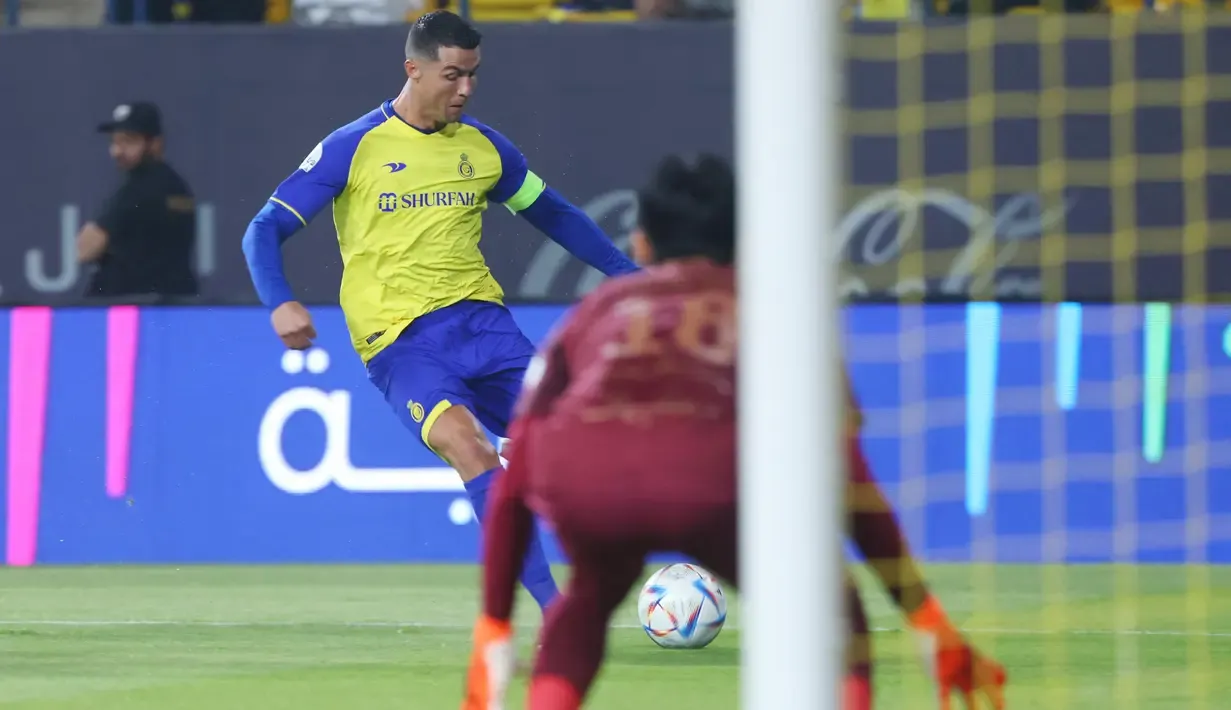 Cristiano Ronaldo Cetak Gol Ke-980, Al-Nassr Hajar Diriyah 3-0