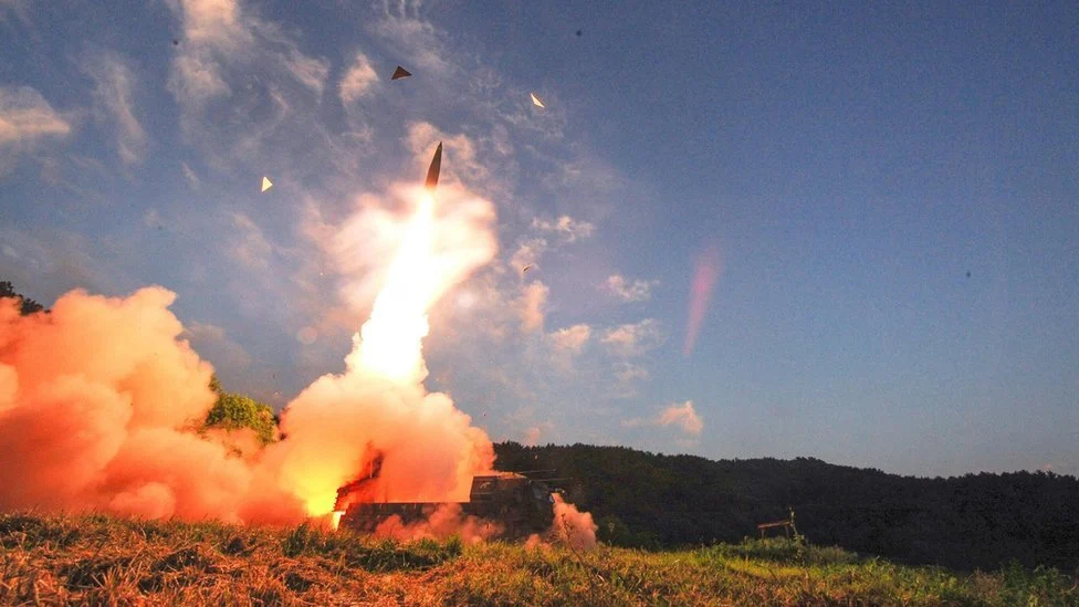 Dua Dekade Bom Nuklir Korut, Dunia Makin Tegang: NATO Latihan, Korsel Uji Hipersonik, Iran Tantang AS