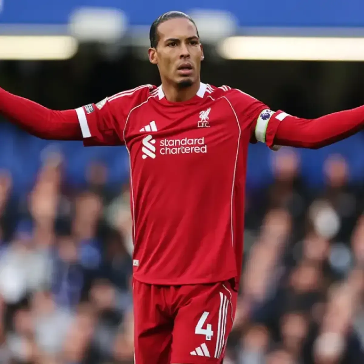 Emile Heskey Memperingatkan Liverpool Terkait Masa Depan Virgil van Dijk