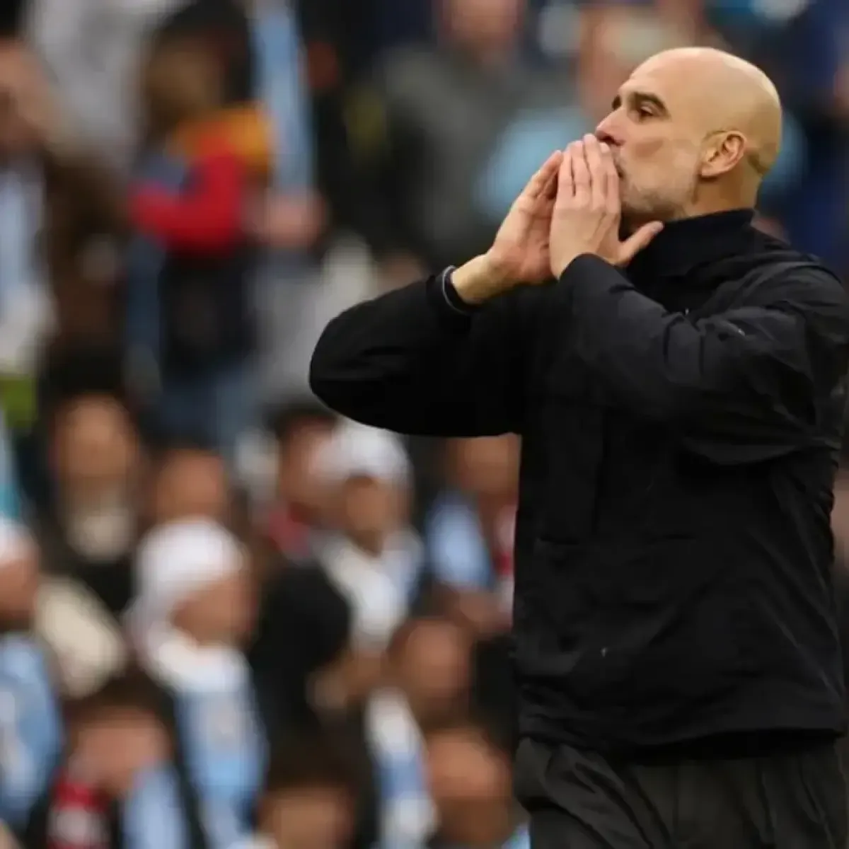 Guardiola Kembali Dukung Man City di Tengah Tekanan Finansial