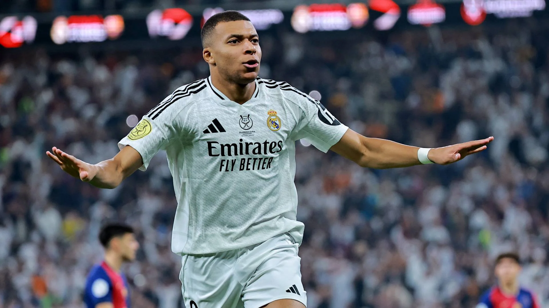 Kylian Mbappé di Persimpangan: Malaise di Real Madrid dan Bayang-bayang Liverpool