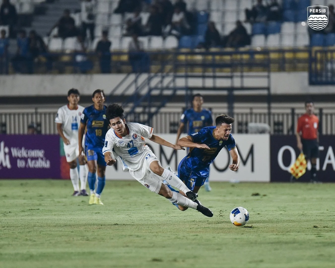 Liga Shopee Bergulir: Dean James Dilirik Klub Eropa, Persib Hajar Port FC tapi Ranking AFC Indonesia Tak Beranjak