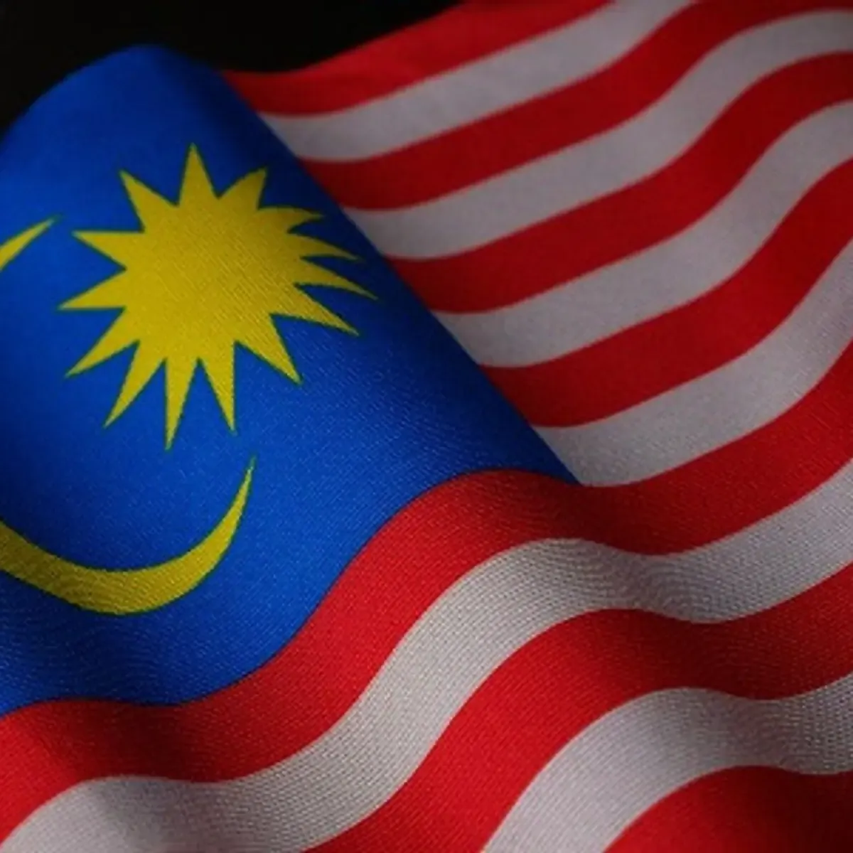 Malaysia Naikkan Upah Minimum Jadi 2.000 Ringgit Mulai Juni 2027