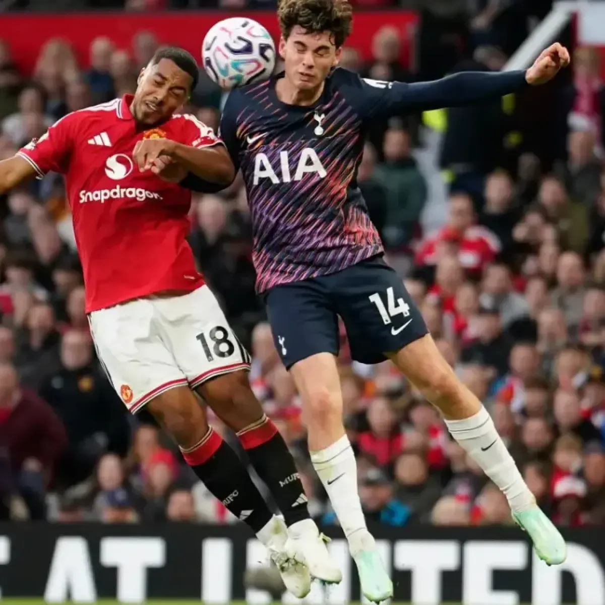 Manchester United Gagal Menang Lawan Tottenham di Old Trafford Meski Lawan 10 Pemain