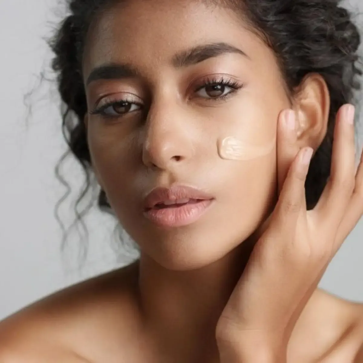 Memahami Manfaat Tinted Sunscreen dan Panduan Tepat Memilihnya