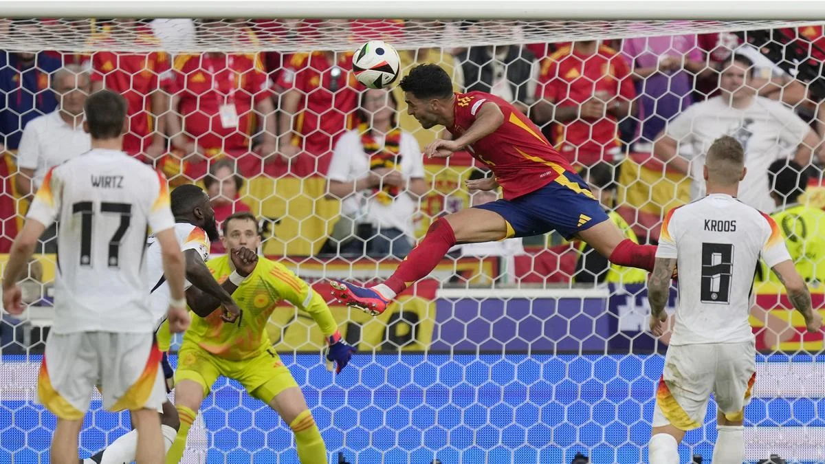 Merino Jadi Penyelamat Spanyol: Brace Dramatis Bungkam Kroasia 2-1 di Split