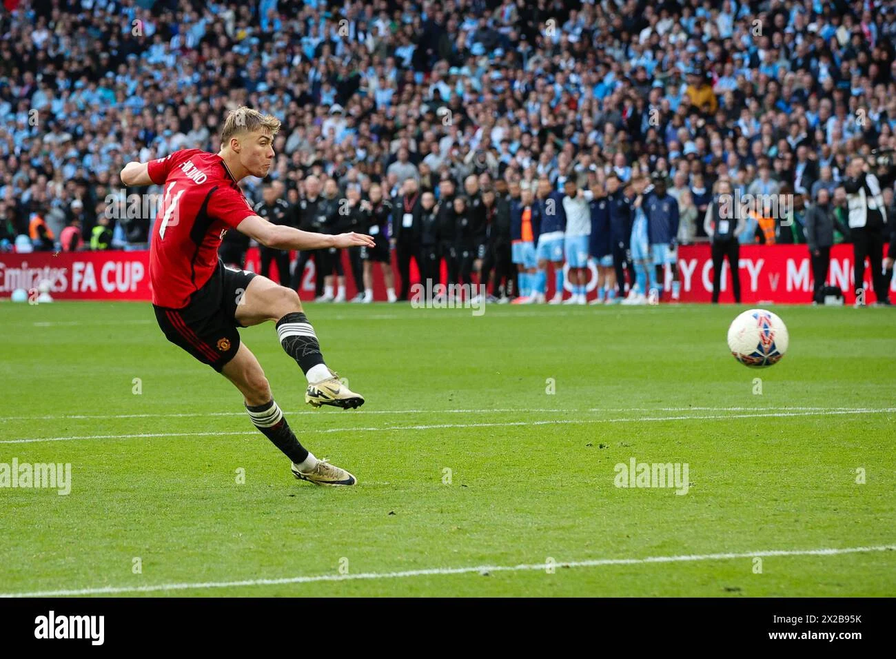 Penalti Rasmus Hojlund Hancurkan Wales, Craig Bellamy Blak-blakan soal Jadwal Baru Nations League