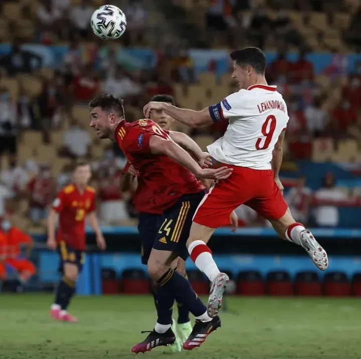 Polandia Pesta Enam Gol ke Gawang Rumania, Lewandowski Cetak Hattrick di UEFA Nations League