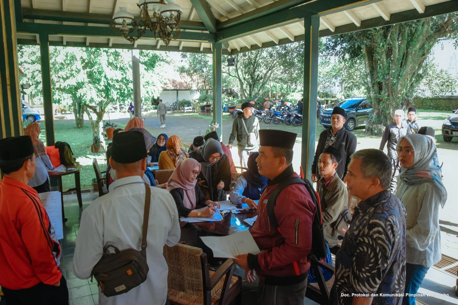 Satu Keluarga Satu Al-Qur'an, 2.000 Lebih Mushaf Terkumpul di Cafe Nostalgia