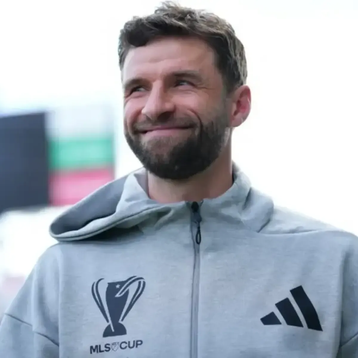 Thomas Muller Buka Suara Soal Dua Favorit Ballon d'Or 2026, Coret Nama Harry Kane
