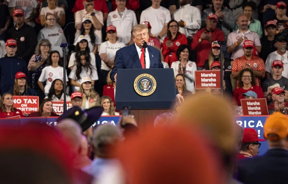 Trump Desak Ukraina Ganti Pemimpin Usai Serangan Drone di Rostov Pasca Kesepakatan Diesel dengan Putin