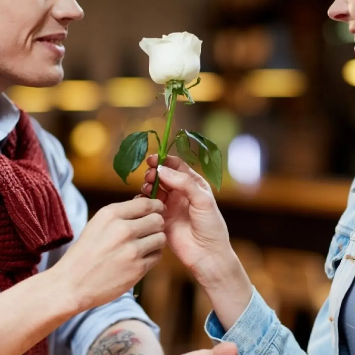 Urutan 12 Zodiak Paling Romantis dan Cara Mengekspresikan Cinta Menurut Astrologi